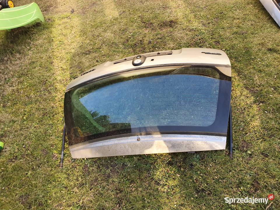 Klapa pokrywa bagażnika tylna tył opel Corsa B 5 Klapy bagażnika sprzedam
