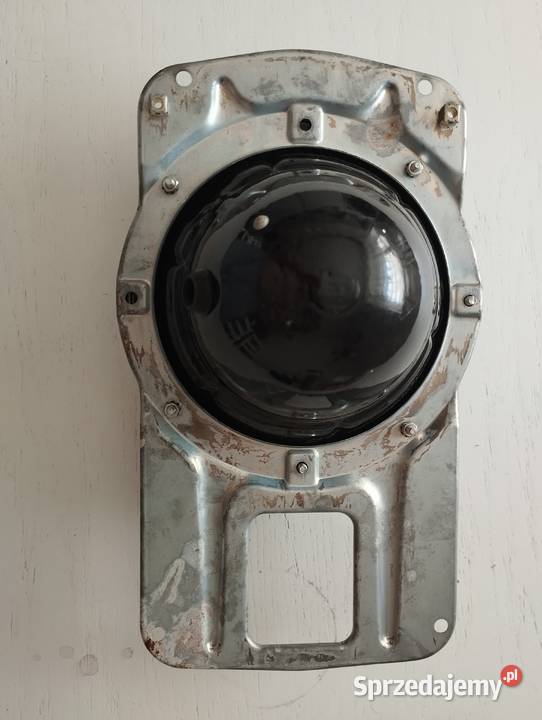Lampa przednia do Skody 105 podkarpackie Łańcut