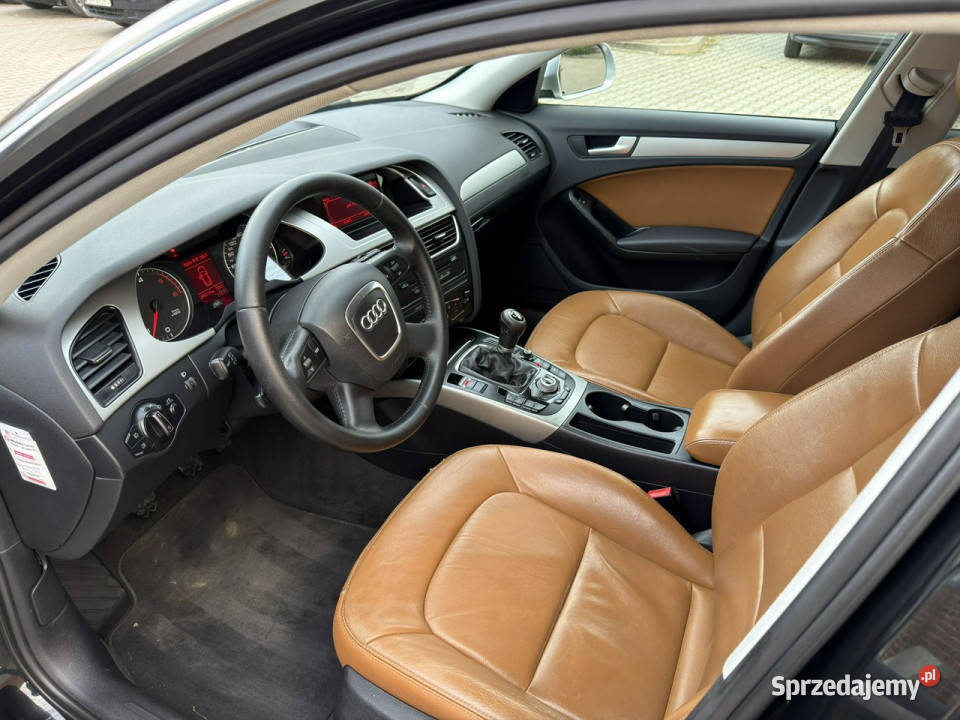 Audi A4 Avant SLine 20TDI 143 Manual Opłacona przyciemniane szyby Zwoleń