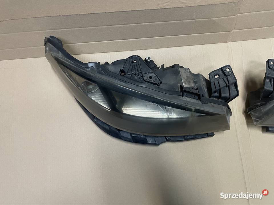 Reflektor lampa lampy przód lewa prawa renault Szczecin sprzedam