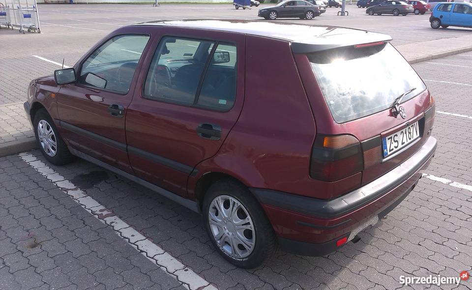 Volkswagen Golf 3 III Gl 18 90 LPG Gaz Przegląd bezwypadkowy Szczecin