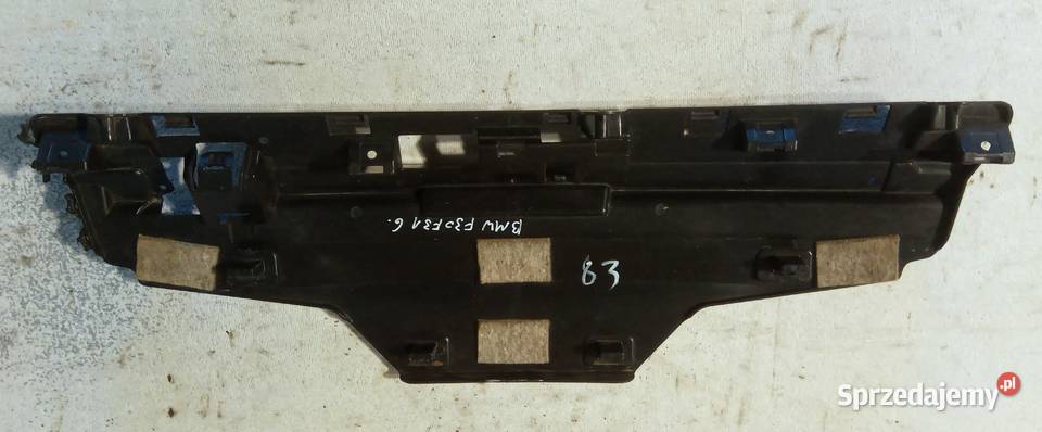 ŚLIZG ZDERZAKA TYŁ ŚRODKOWY BMW F30 F31 7256921 Mielęcin