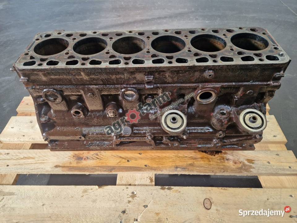 Blok silnika Fiat 10090DT 10090 Byków
