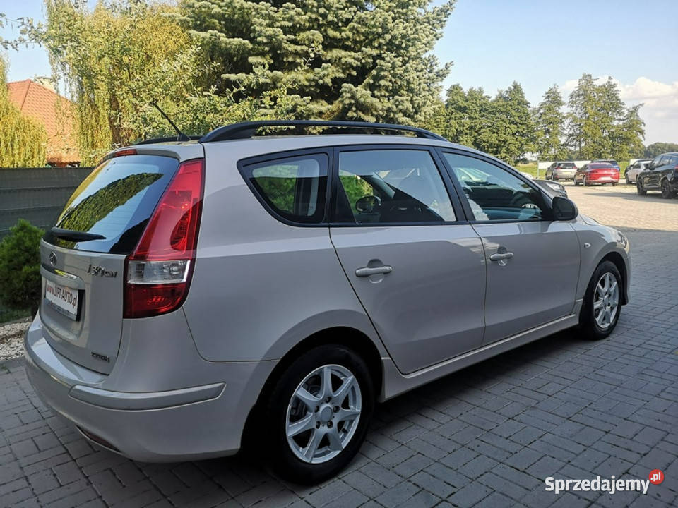 Hyundai i30 16 CRDI 116 Klimatronic Isofix Alu Strzegom sprzedam