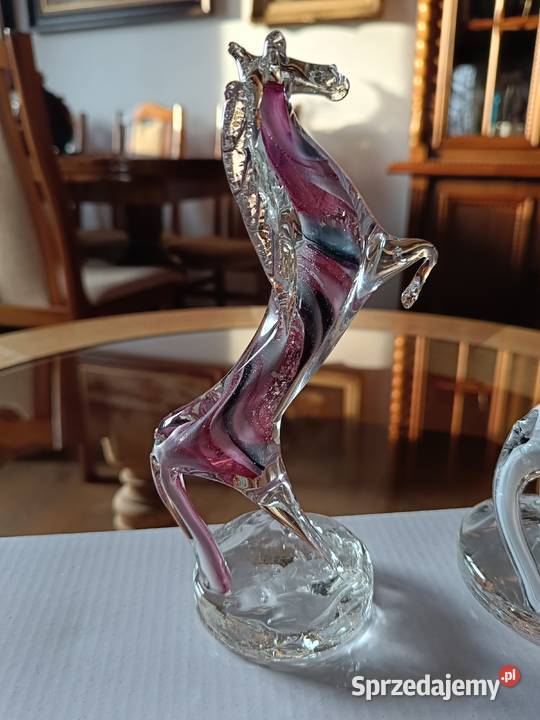 Szklane konie kolorowe Murano Lipno