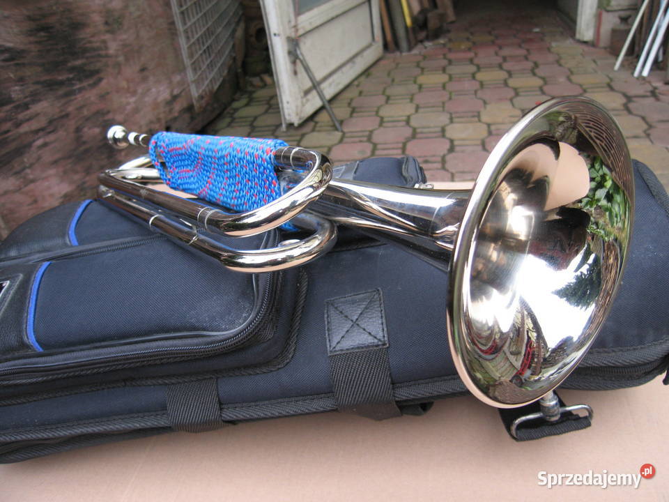 Trąbka z pokrowcem Szczecin