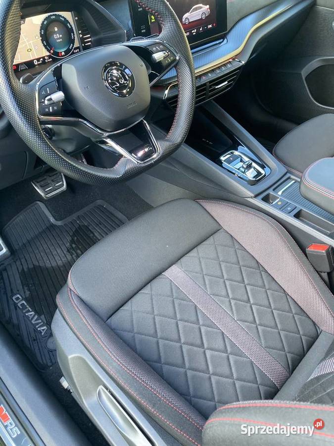 Skoda Octavia 20 TSI RS DSG 2023 wielofunkcyjna kierownica