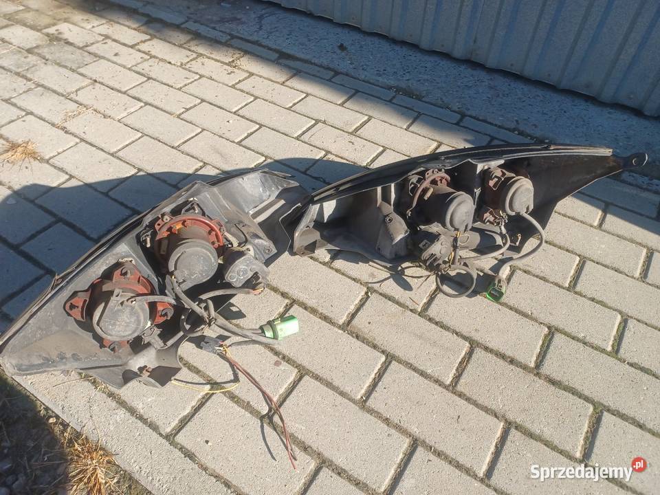 Ford focus mk1 projektory hella osobowe podkarpackie Mielec sprzedam