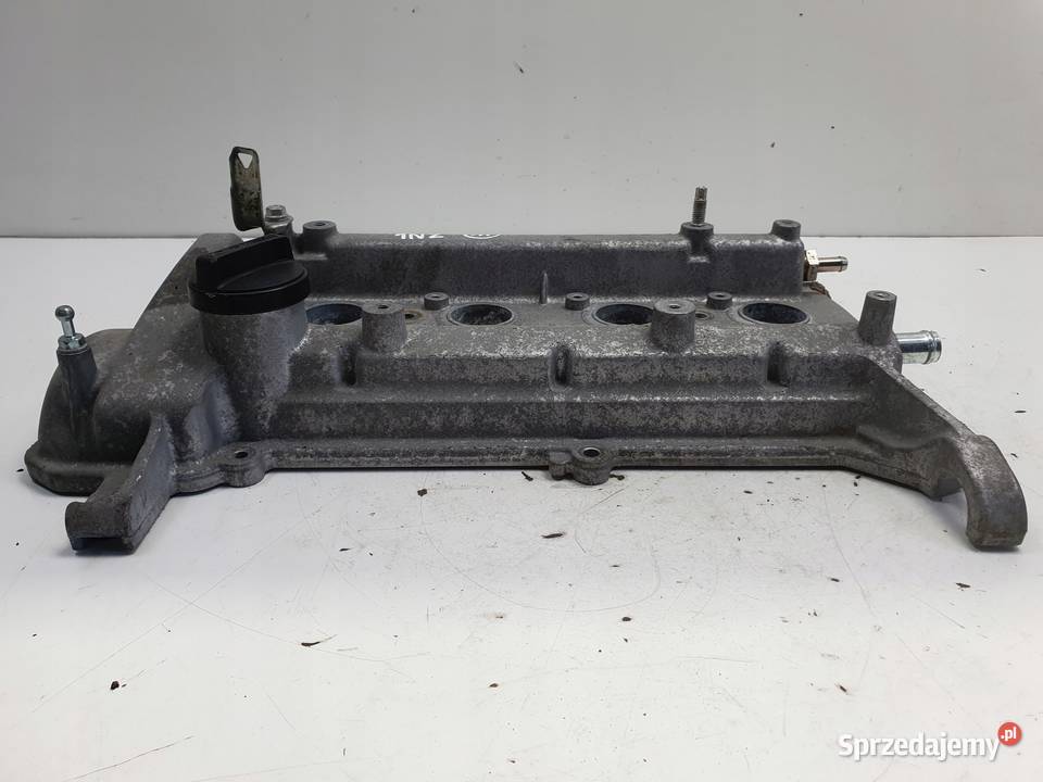 Toyota Yaris III 15 H POKRYWA ZAWORÓW 1NZ Części samochodowe Chełm sprzedam