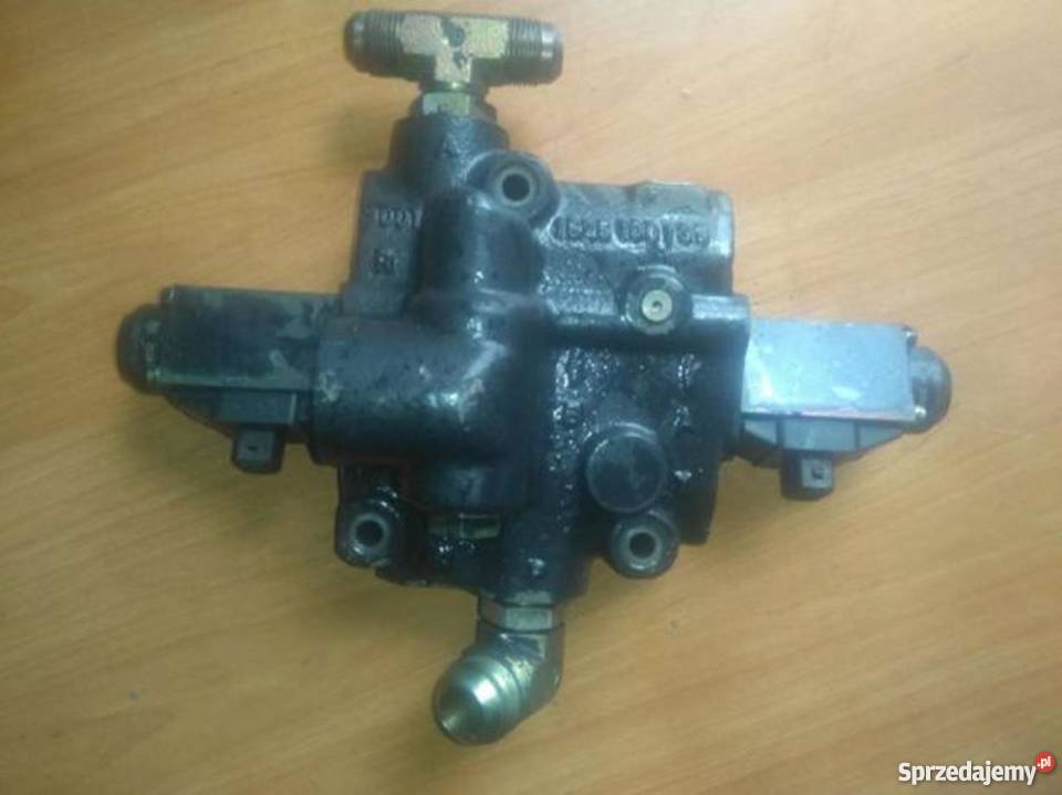 Elektrozawory Massey Ferguson serii 300031003600 podlaskie Siemiatycze