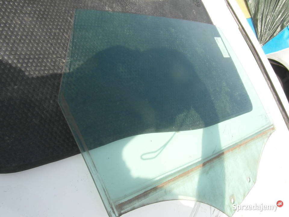 SZYBA PRAWY TYŁ KOMBI AUDI A4 B8 43R00082 Szczecin