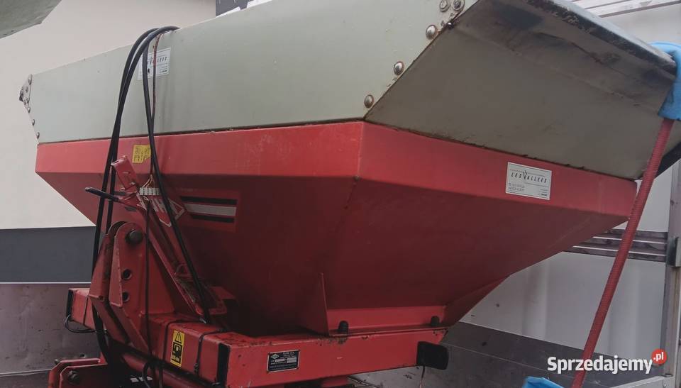 Rozsiewacz KUHN CZSB lubelskie sprzedam