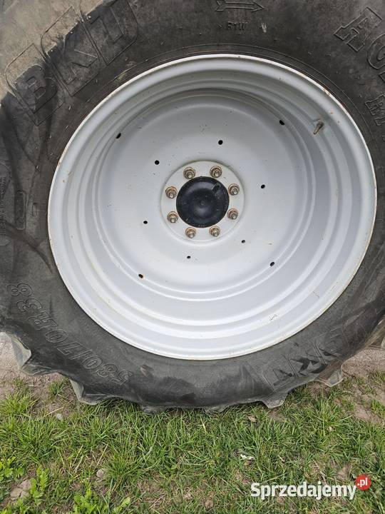 DEUTZ FAHR AGROTRON M620 2010r wielkopolskie Wilkowo