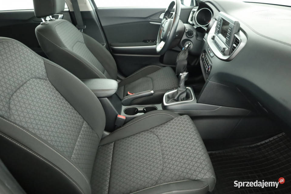 Kia Ceed 16 CRDi MHEV elektryczne lusterka Piaseczno sprzedam