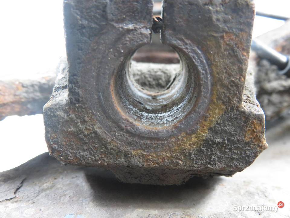 ZWROTNICA PIASTA PRZEDNIA PRAWA OPEL AGILA B 12 Motoryzacja