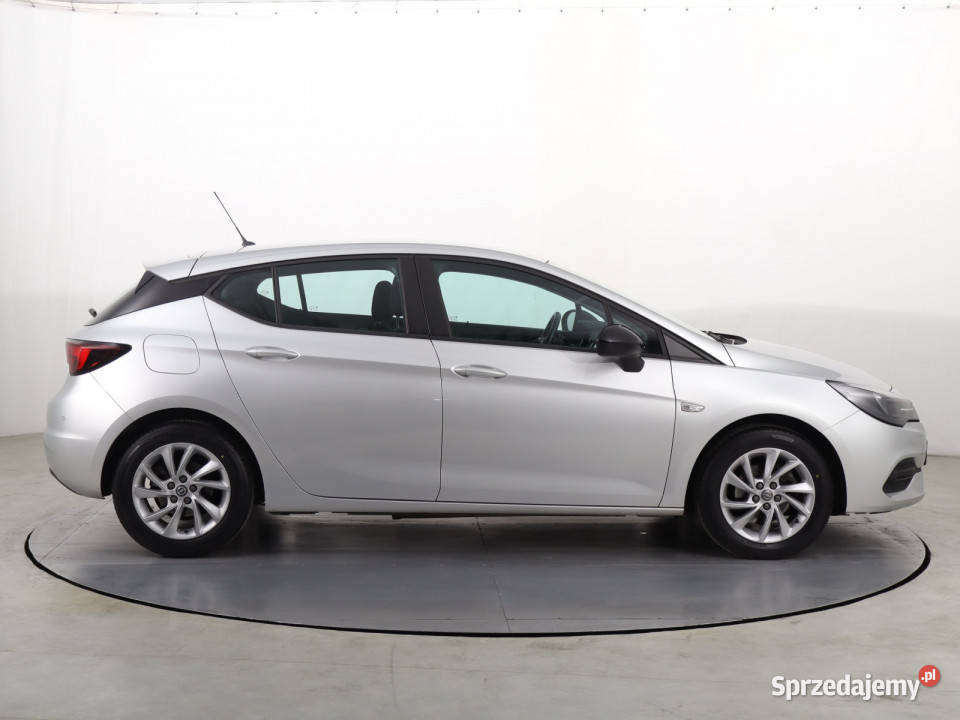 Opel Astra 12 Turbo srebrny Katowice