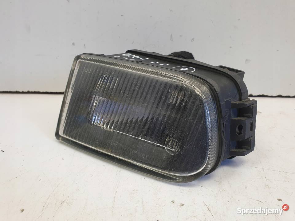 Bmw E39 lift PRAWY PRZEDNI HALOGEN Przód Rudka