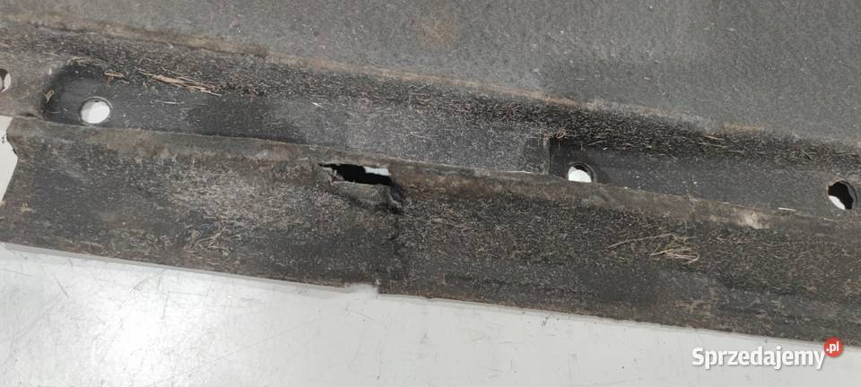 OSŁONA PODWOZIA PRAWA DUŻA AUDI A4 B9 A5 8W Progi Przystajń sprzedam