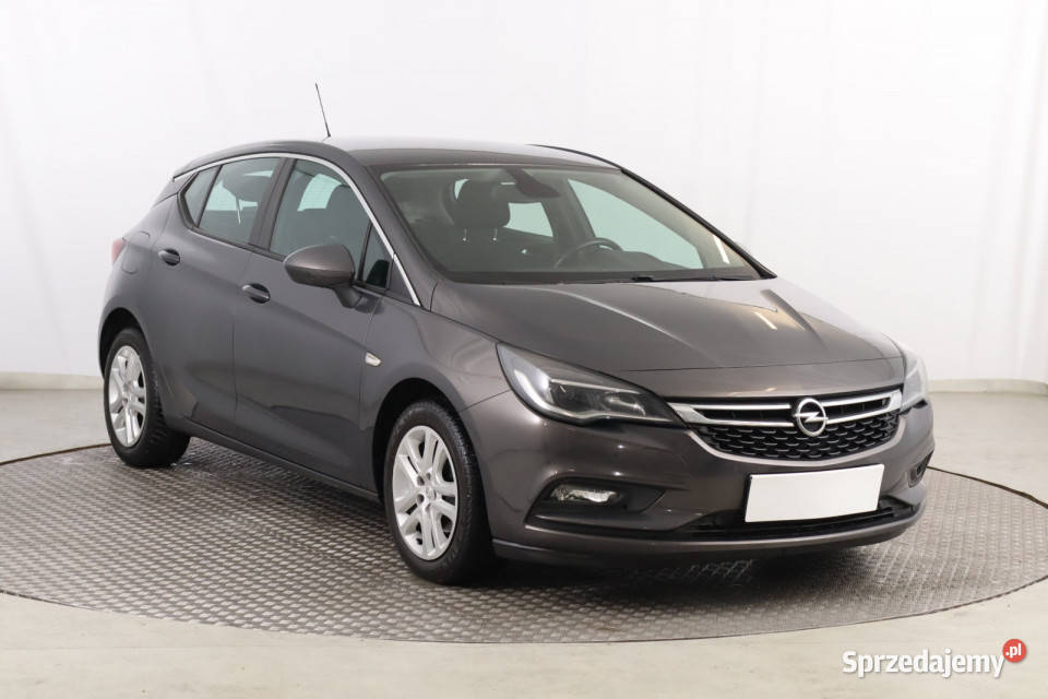 Opel Astra 14 T sprzedam