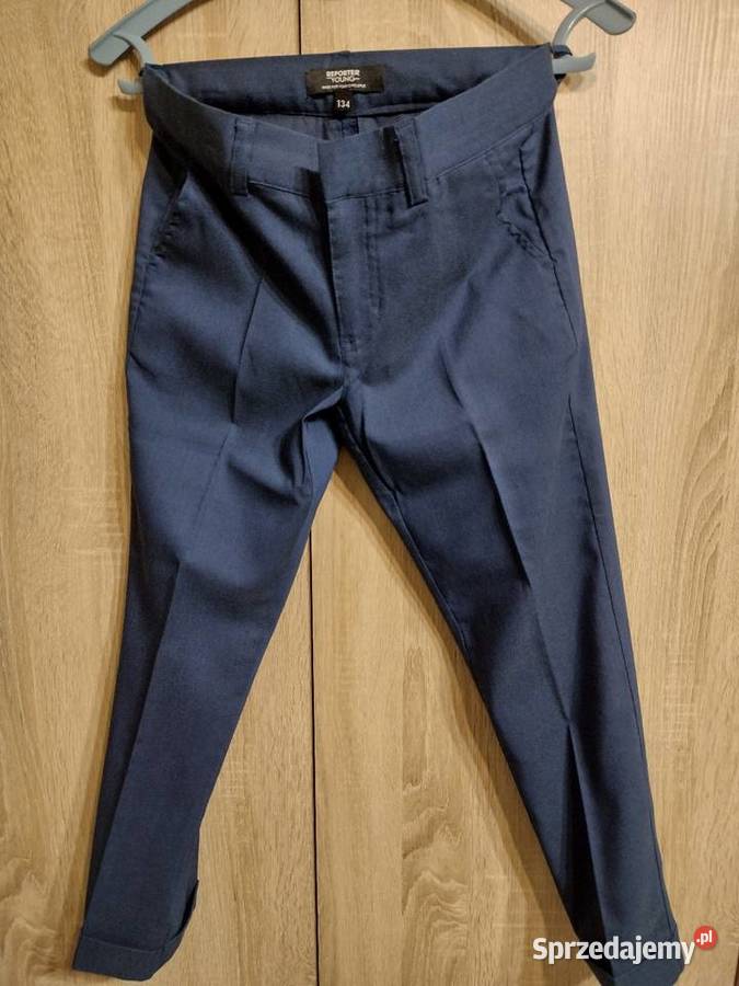 Spodnie z koszulązestaw wizytowy 134 Dąbrowa Górnicza