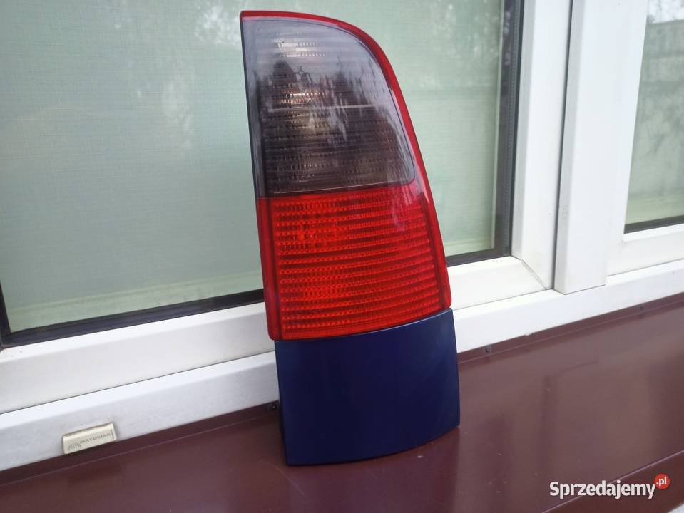 Seat Cordoba Vario kombi lampa tył tylna prawa Sieradz
