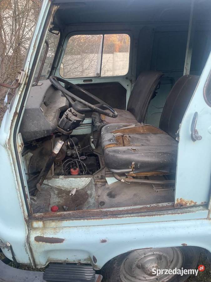 Renault Estaffette kamper Ostrów Wielkopolski