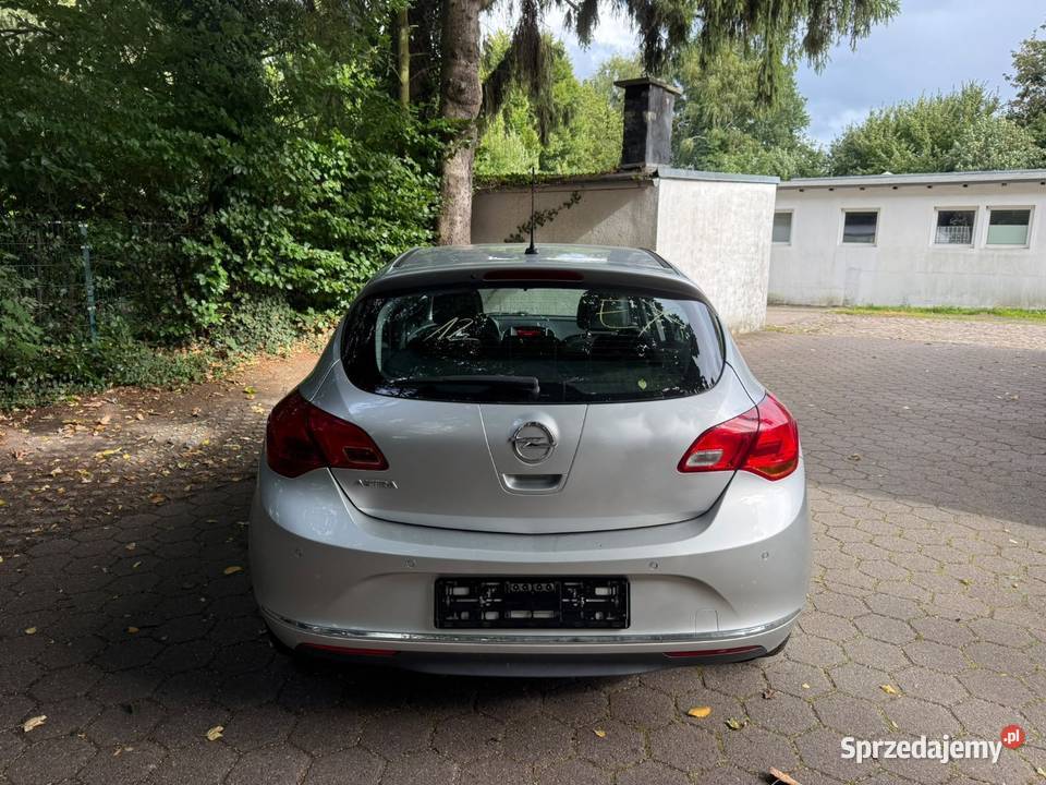 Opel Astra J 2015 16 Benzyna Super Stan Opłacona Chełm