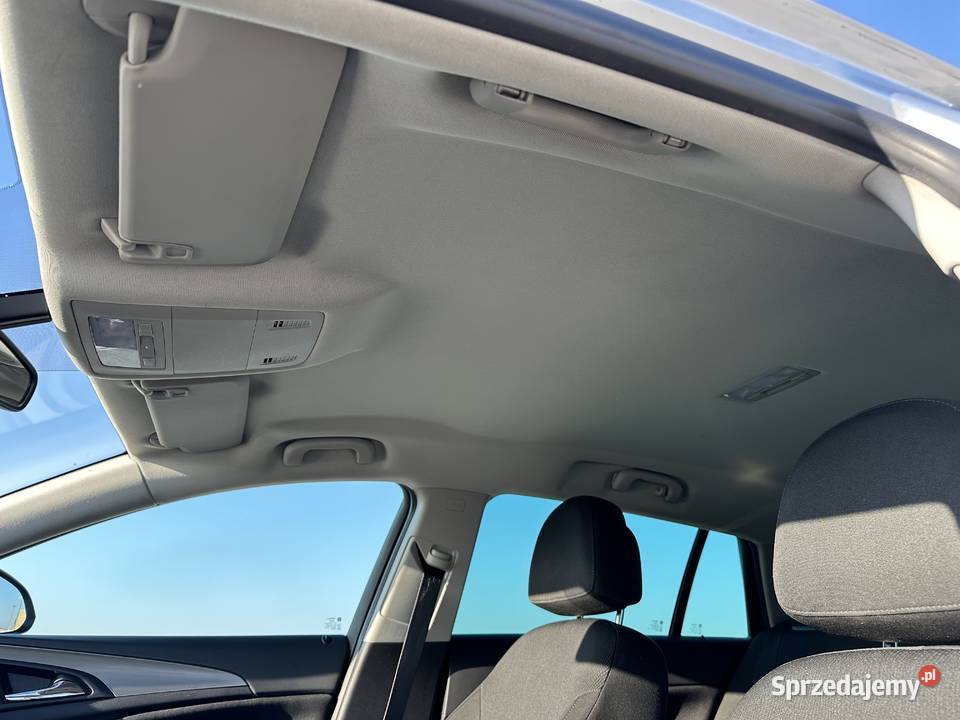 Opel Insignia A 20 CDTI 160 Sports Tourer 2011 manualna mazowieckie Radom