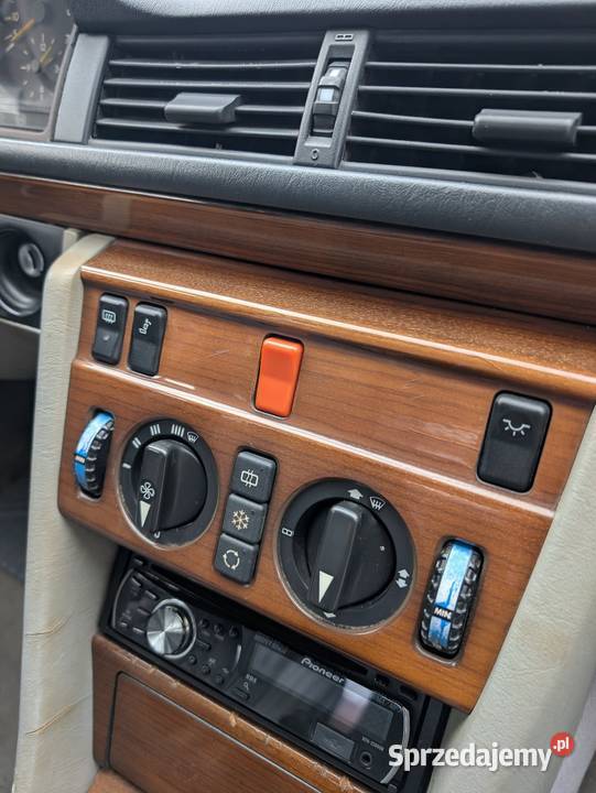 Mercedes Benz W124 200E Wolny korozji Poręba Wielka sprzedam