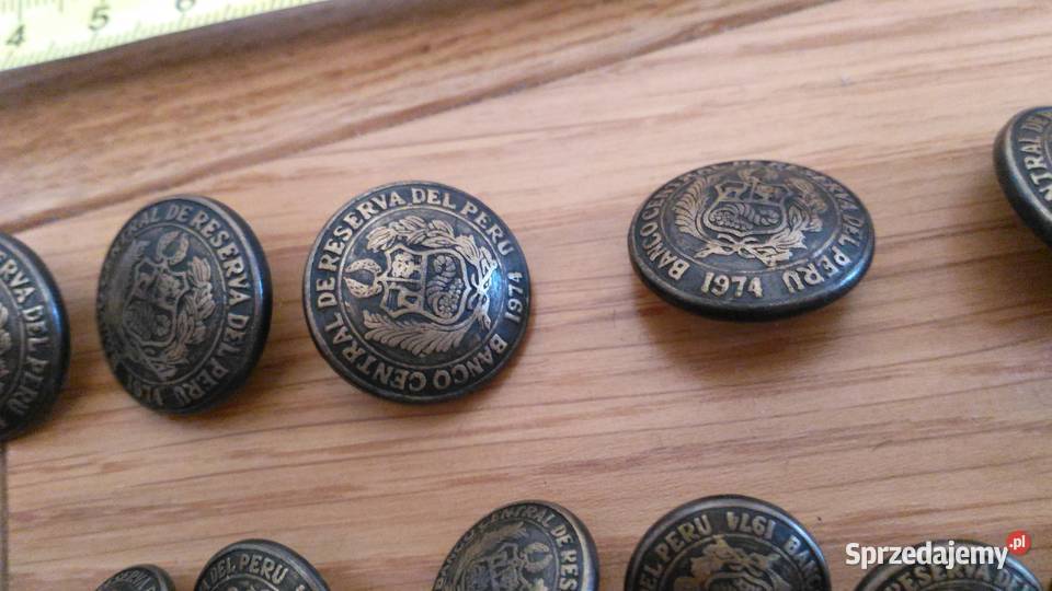 Guziki Peru 1974 urzędnik bankowy mosiądz Pozostałe Warszawa