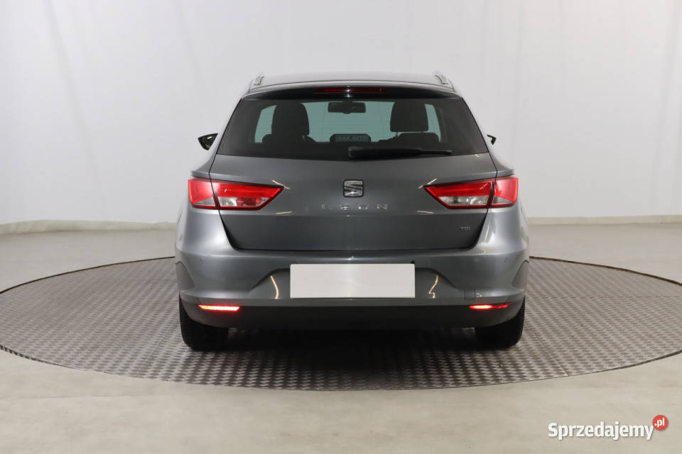 Seat Leon 16 TDI bluetooth