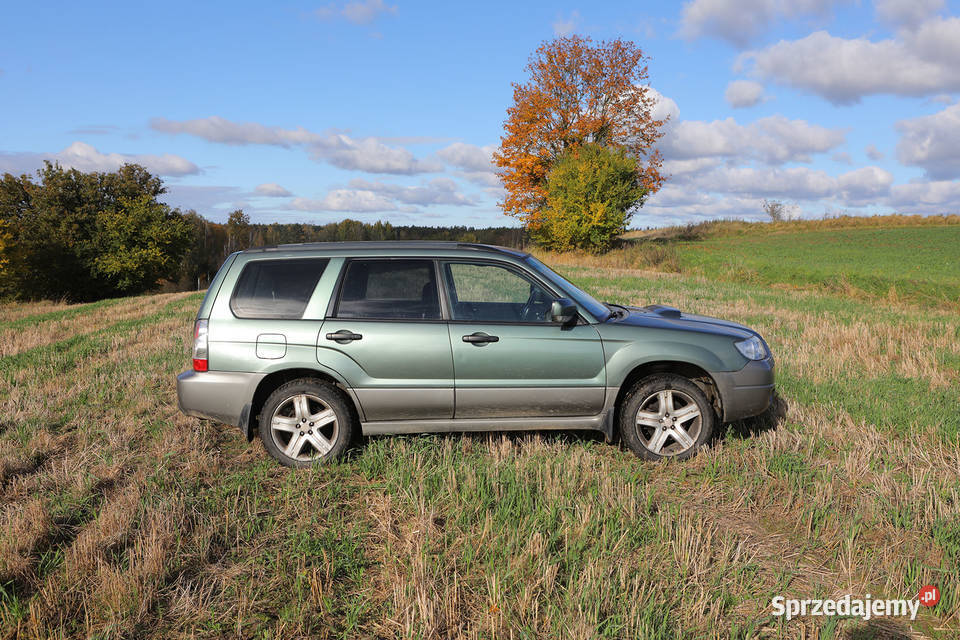 Subaru Forester II 2006 25 230 benzynaLPG światła przeciwmgielne Ryn