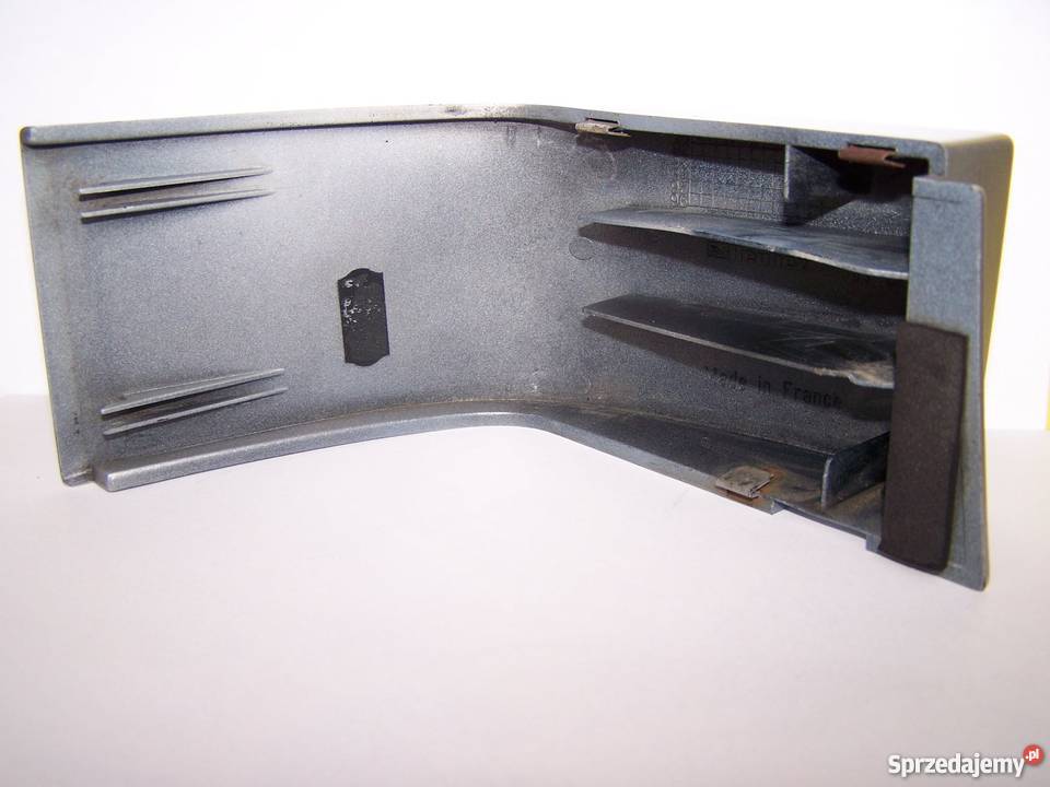 Zaślepka pod lampę tylną Citroen XM Reda
