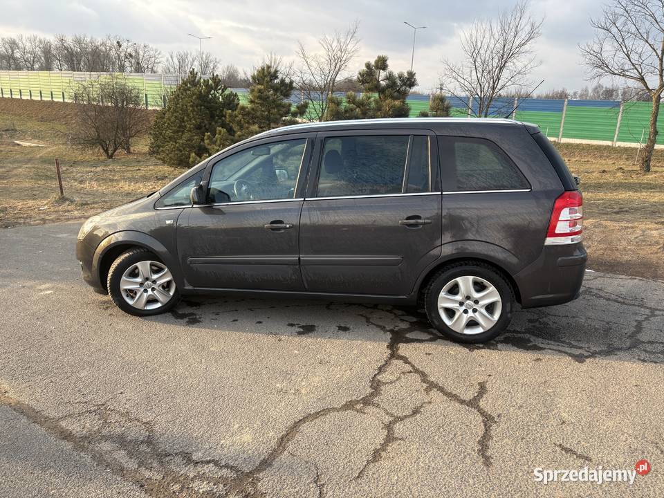 Opel Zafira B 17 CDTI 2014 7osobowa dużym Motoryzacja wielkopolskie Luboń