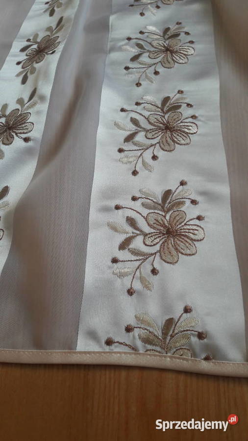 Woal zazdrostka biała atłasowe pasy 298 x 58