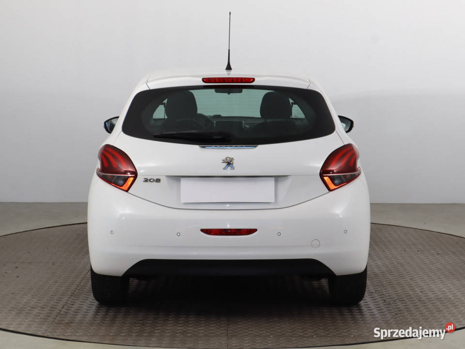 Peugeot 208 12 PureTech benzyna