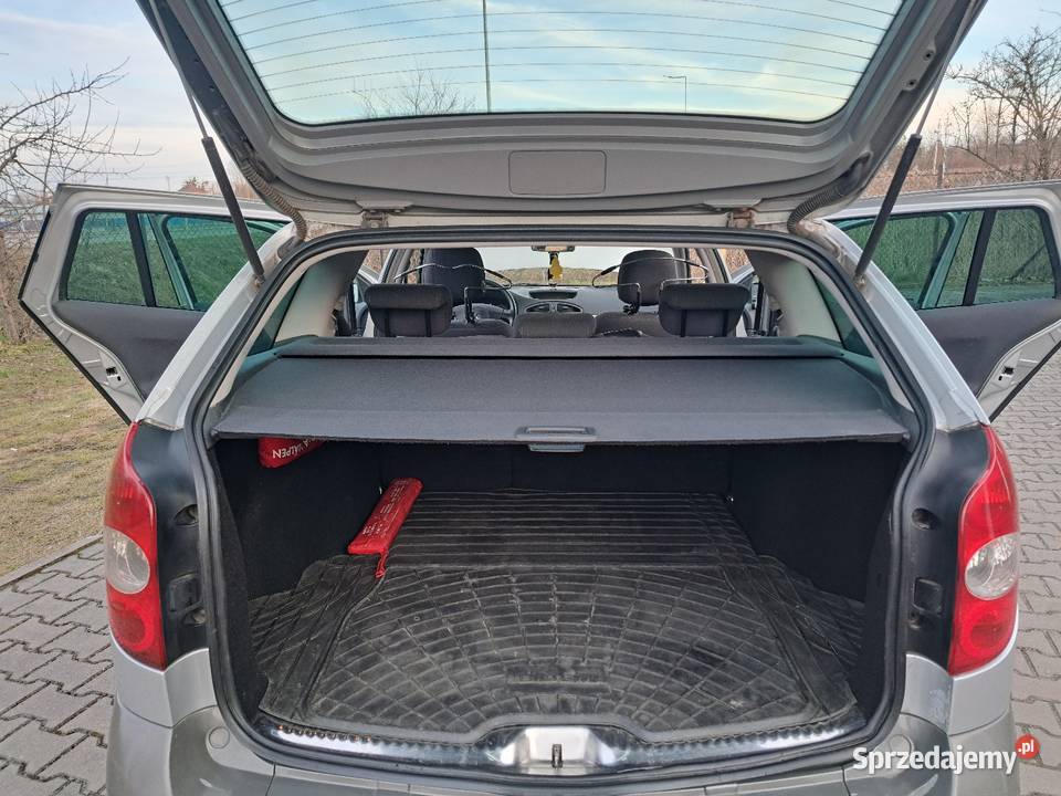 Renault Laguna II 20T 200 LIFT isofix Radom