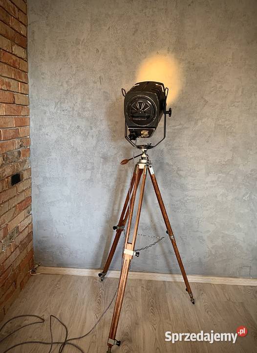 Lampa podłogowa loft zabytek teatralny lata 70
