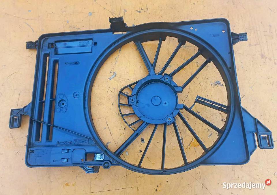 FORD FOCUS III 10 ECOBOOST 125 OBUDOWA Chłodnie wody Radom