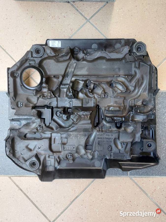 Osłona pokrywa silnika 04L 103 925 T Skoda osobowe Namysłów