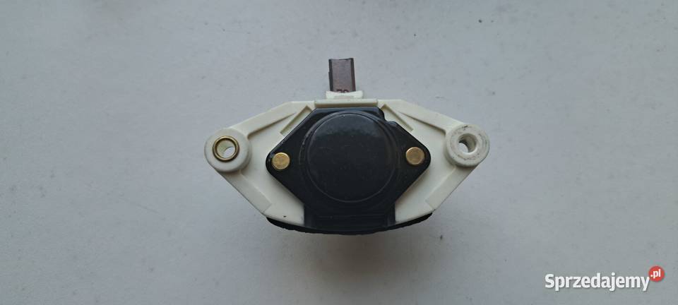 NOWY Regulator napięcia Mercedes W123 W126 T1 sprzedam