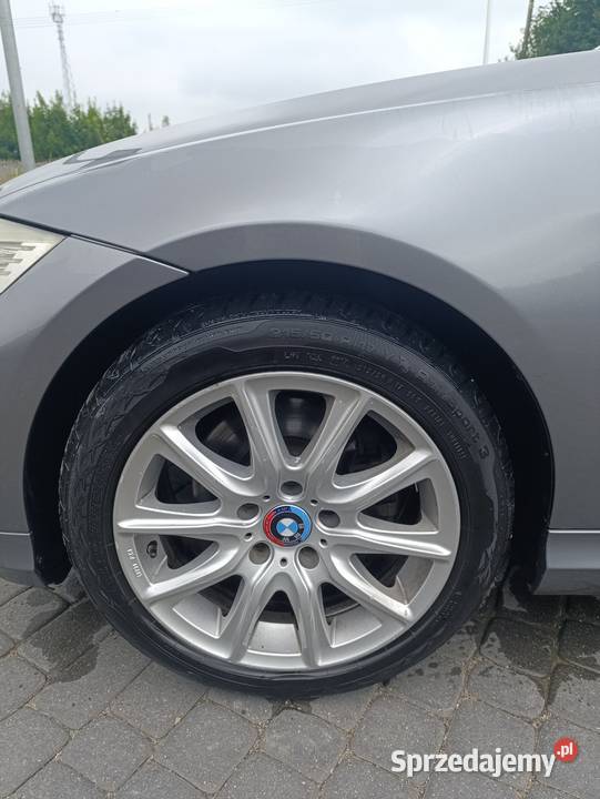 BMW 318D 2010r Polift MP3