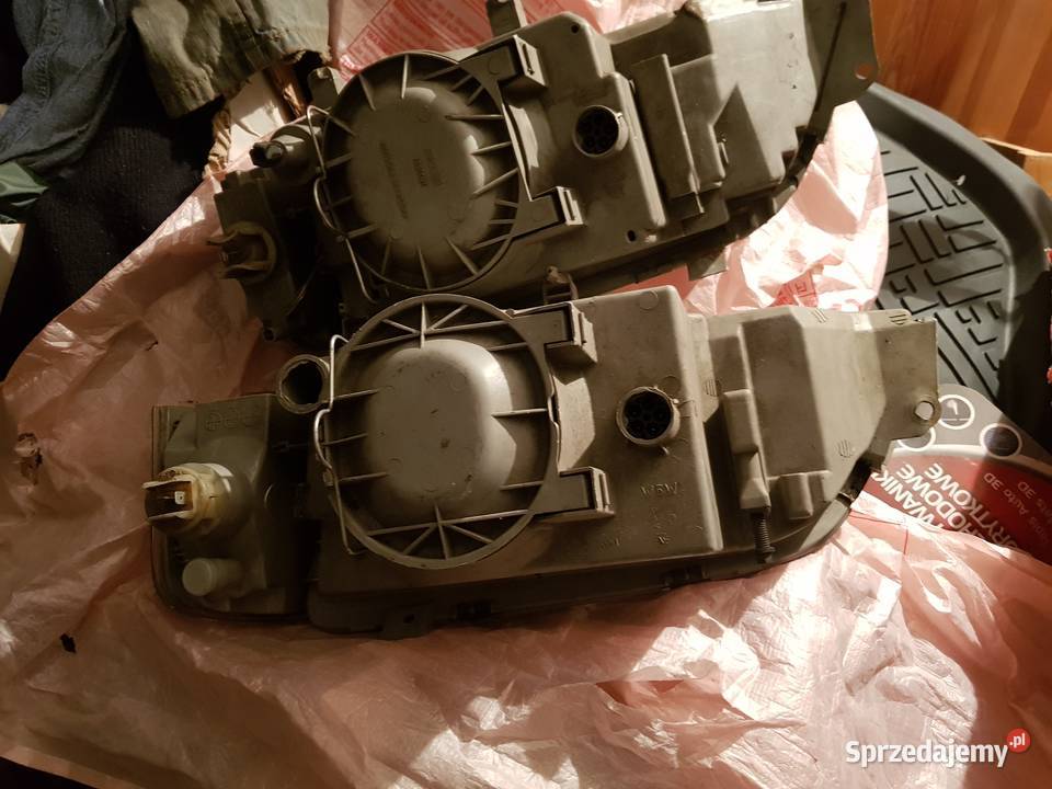 Opel Omega a lampy z kierunkowskazami Bełchatów