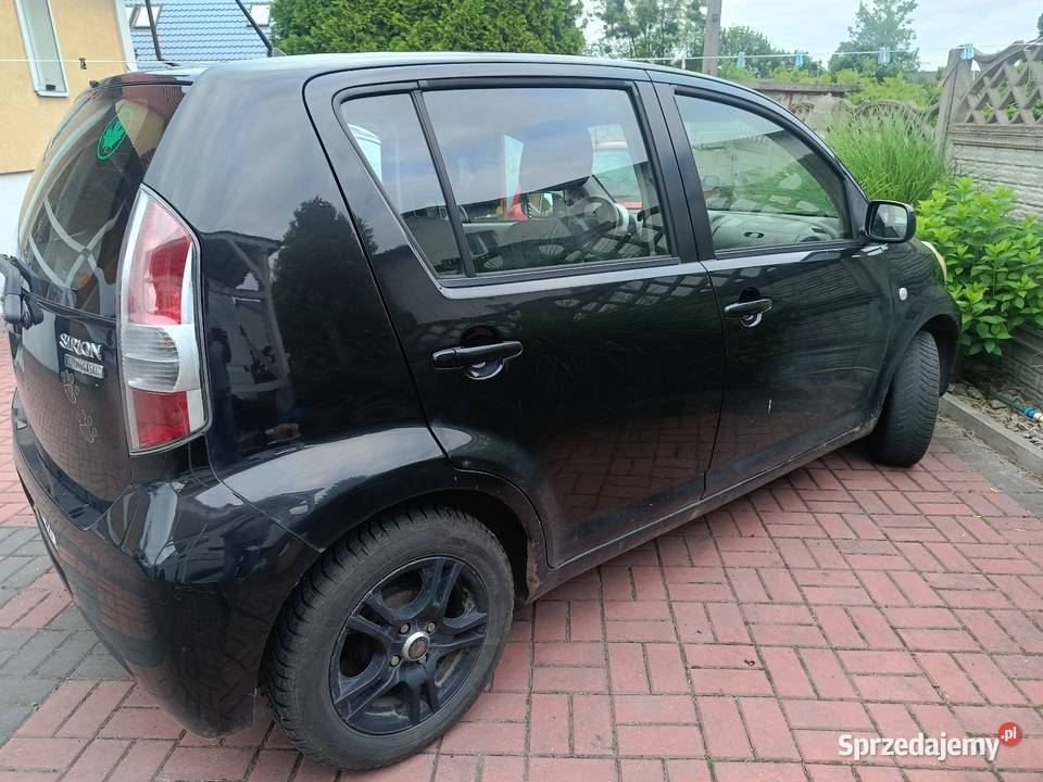 Daihatsu 4x4 Sirion 13 benzyna AWD czarny Bierawa