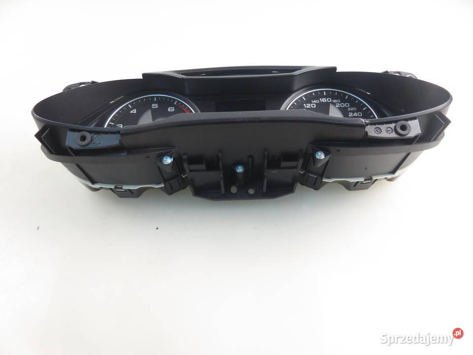 LICZNIK AUDI A4 B8 18 TFSI 8K0920900B