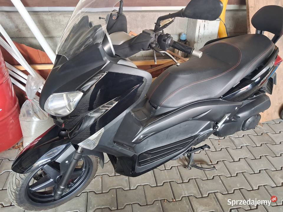 yamaha xmax 250 Lubenia