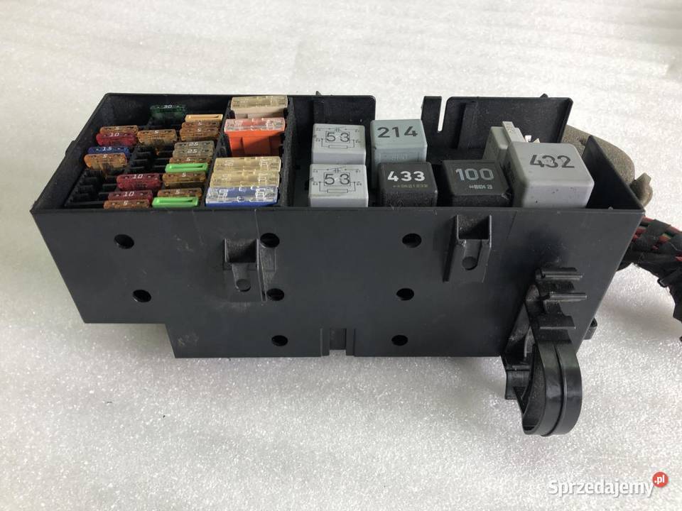 SKRZYNKA BEZPIECZNIKÓW 3D0937499B VW PHAETON