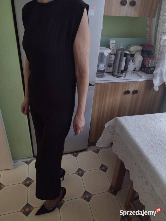 36S ZARA Czarny kombinezon biznesowy z Madrytu Kraków