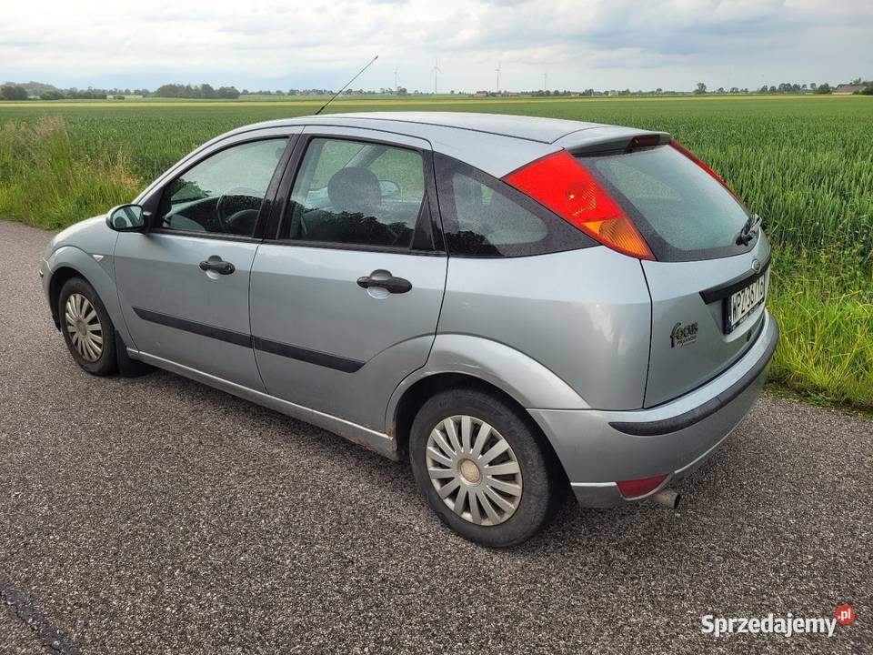 Ford Focus mk1 16 Benzyna 2002r srebrny Focus Samochody osobowe Mosaki-Stara Wieś