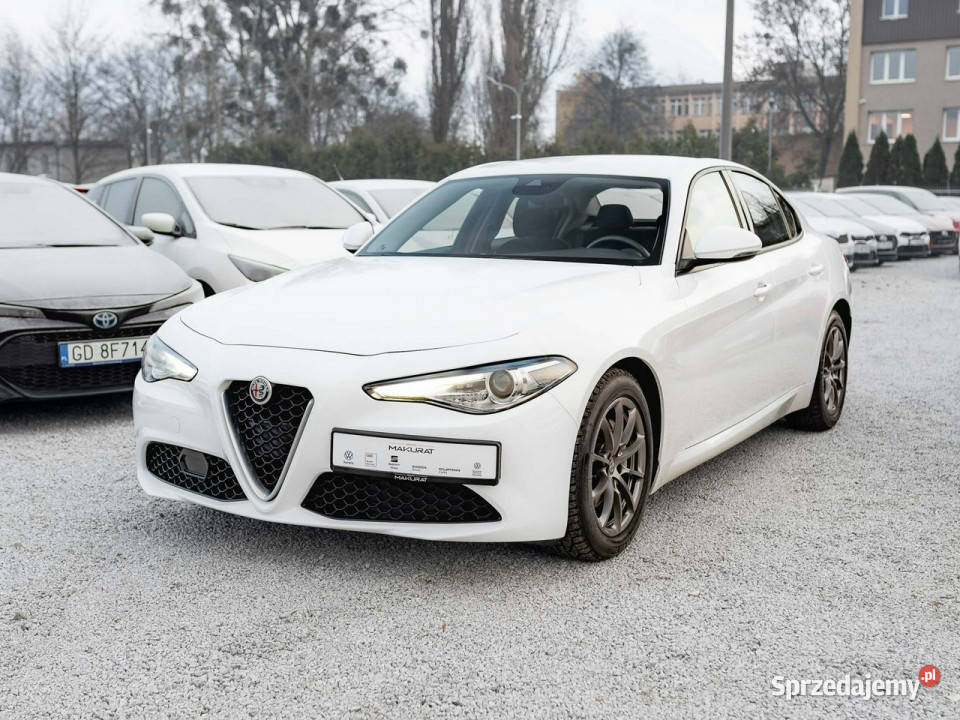 Alfa Romeo Giulia 20 Turbo Business DNA 2 stref możliwa zamiana pomorskie Gdańsk